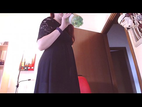 ❤️ Skjav sottomess li jħobb il-qliezet ta' taħt maħmuġin u luscious huwa sfurzat li masturbate wara li jara dan il-video! ❤️❌ Porn Russu lilna