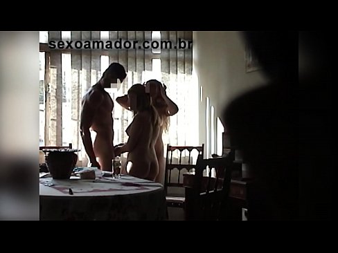 ❤️ Ħbieb sesswali jistiednu raġel ġgant u threesome miegħu ❤️❌ Porn Russu lilna